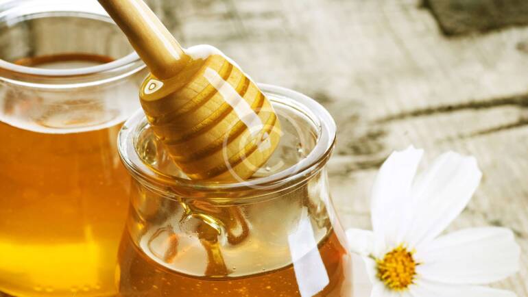 Amazing Health Benefits of Apple Cider, Vinegar and Honey